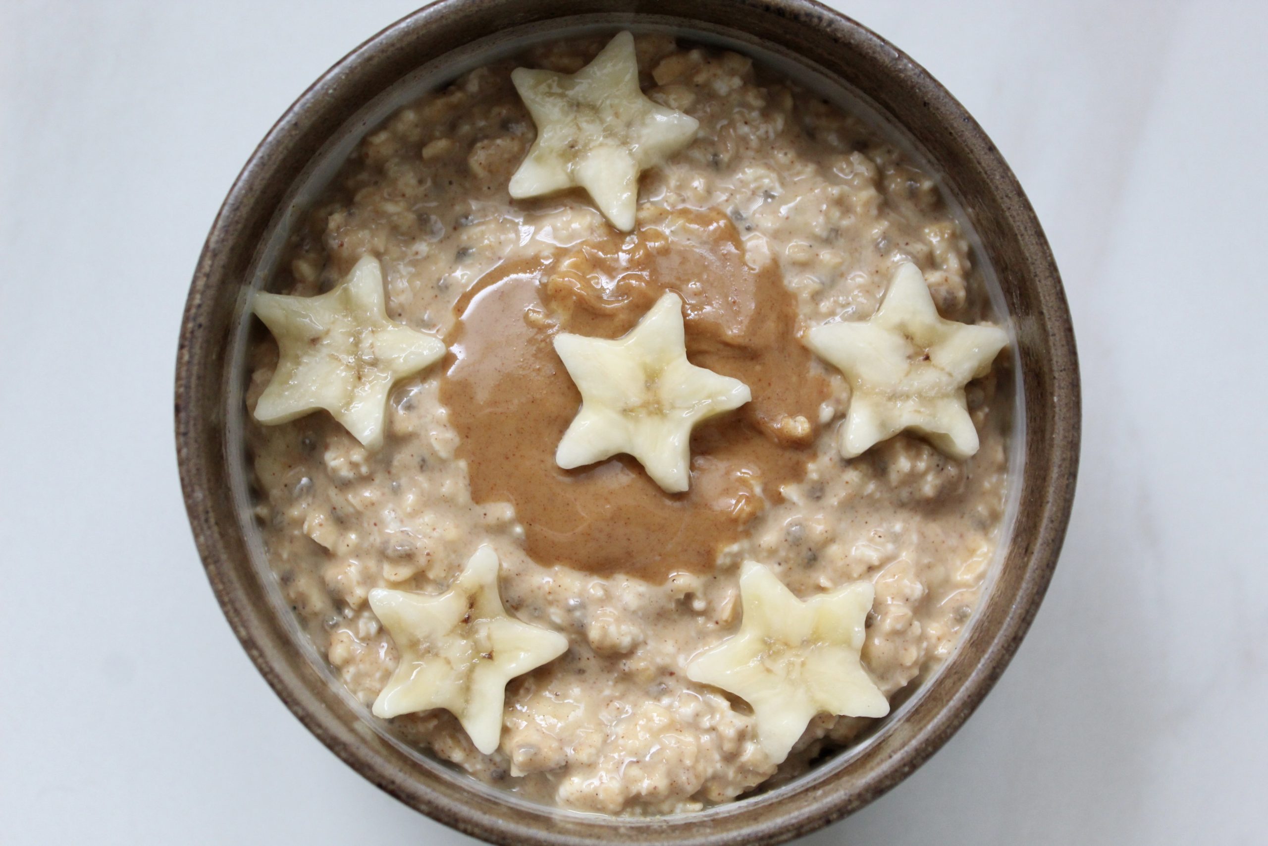 Peanut Butter Banana Overnight Oats – No Meat Fast Feet