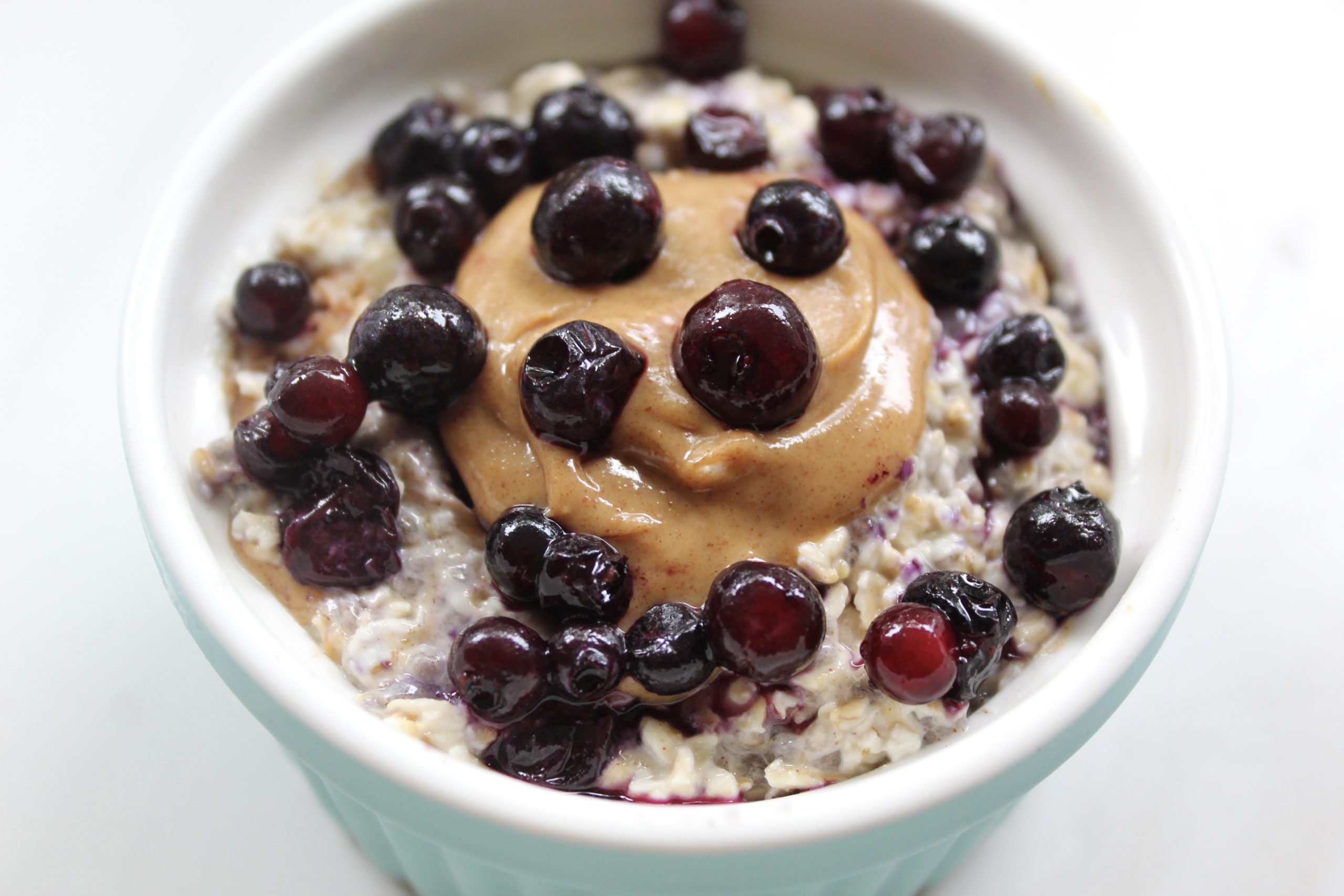 Peanut Butter and Jelly Overnight Oats - SueBee Homemaker