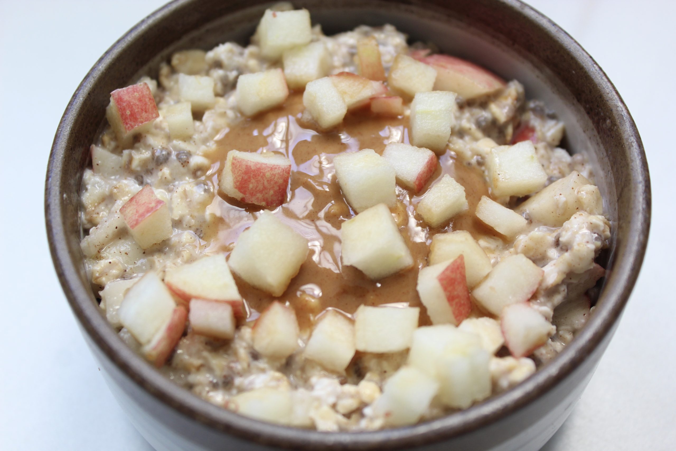 Apple Cinnamon Overnight Oats (VEGAN) - Daniel's Plate